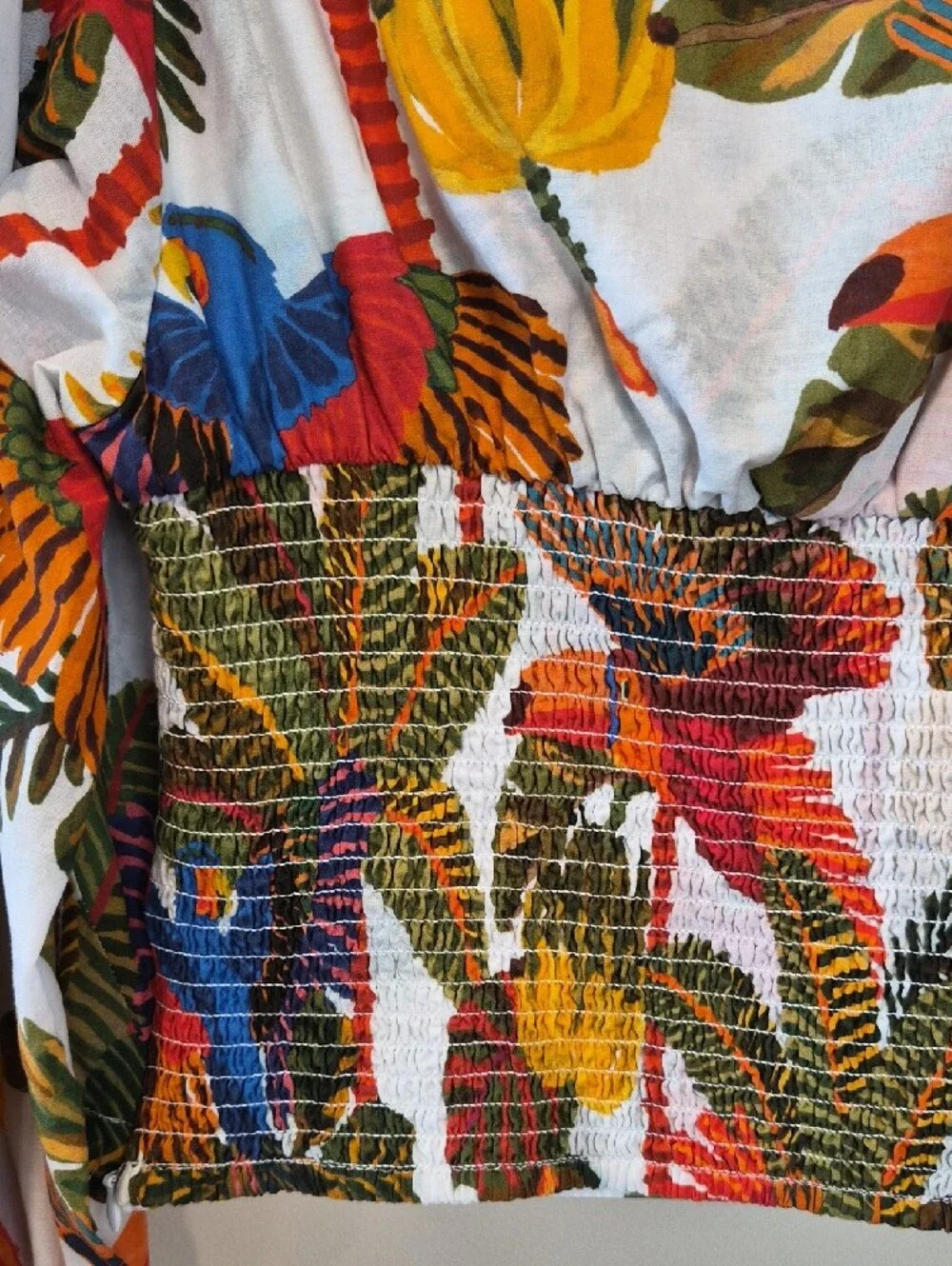 FARM Rio Cotton White Tropical Parrot Lace-Trim Puff Sleeve Crop Blouse